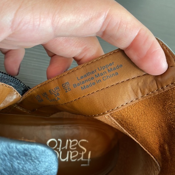 Boots - Picture 5 of 7